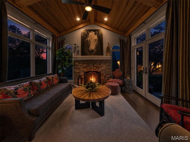 910 Peruque View Drive, Wentzville, MO 63385