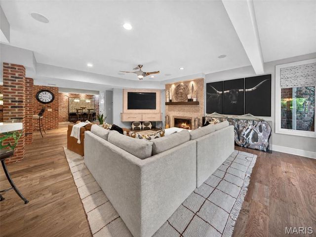910 Peruque View Drive, Wentzville, MO 63385