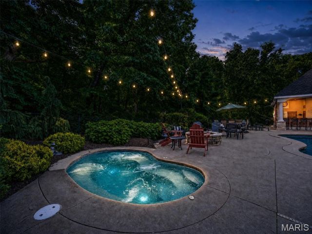 910 Peruque View Drive, Wentzville, MO 63385