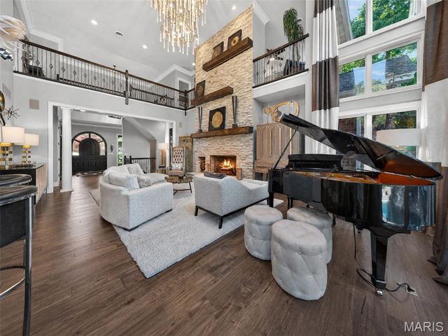 910 Peruque View Drive, Wentzville, MO 63385