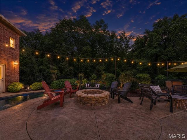 910 Peruque View Drive, Wentzville, MO 63385