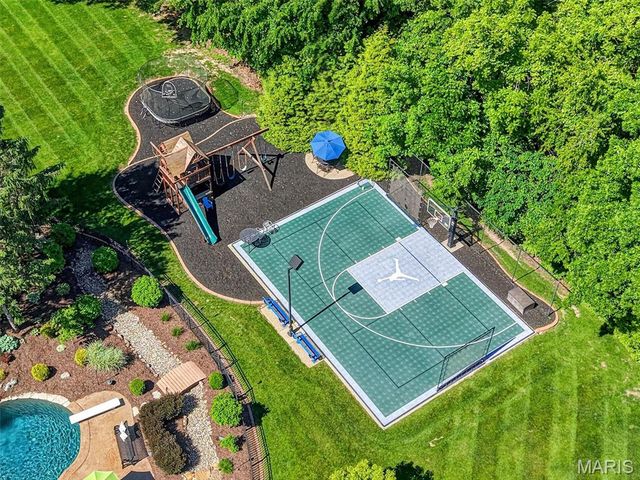 910 Peruque View Drive, Wentzville, MO 63385