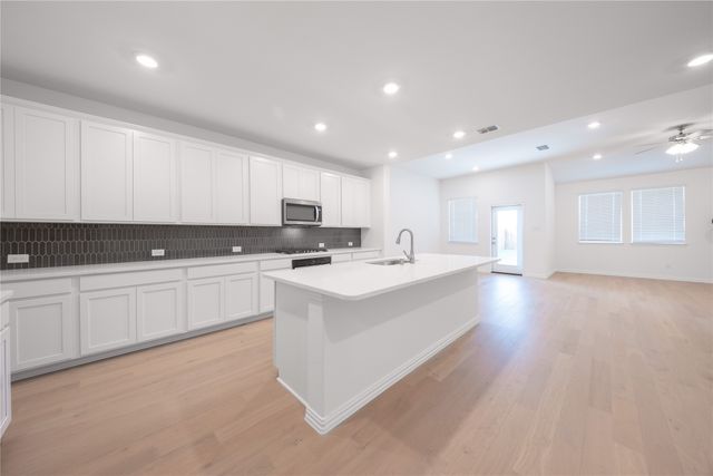1700 Calanques Street, Royse City, TX 75189