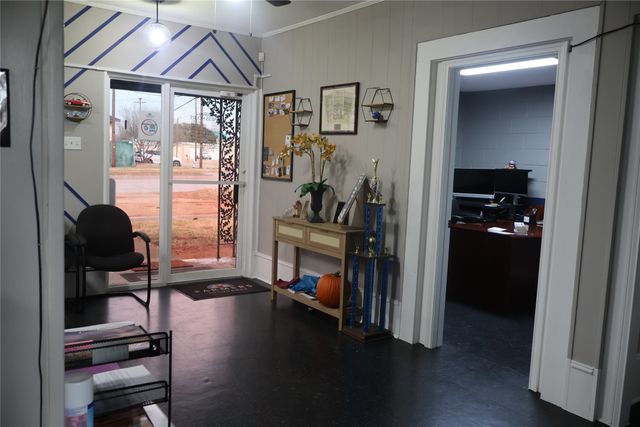 301 W Malloy Bridge Road, Seagoville, TX 75159