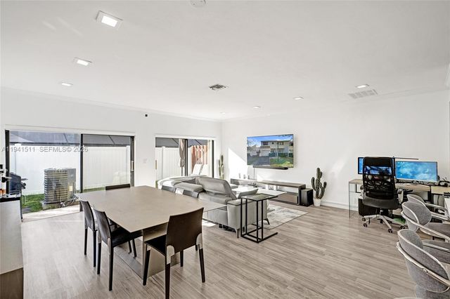 21150 Jib Ct J12, Aventura, FL 33180