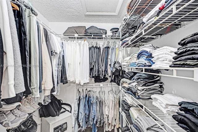 21150 Jib Ct J12, Aventura, FL 33180