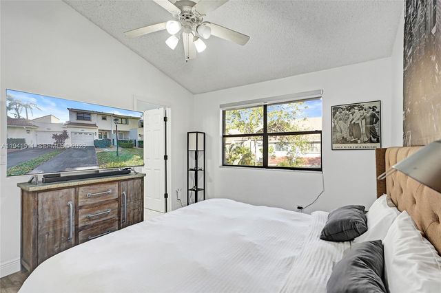 21150 Jib Ct J12, Aventura, FL 33180