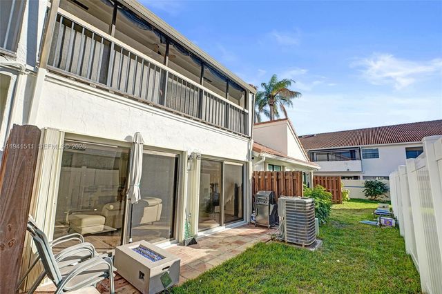 21150 Jib Ct J12, Aventura, FL 33180