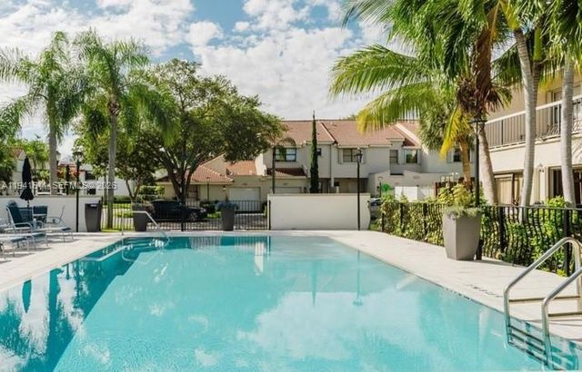 21150 Jib Ct J12, Aventura, FL 33180
