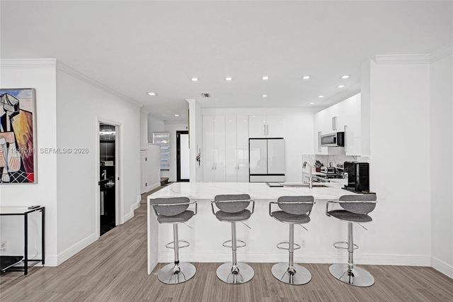 21150 Jib Ct J12, Aventura, FL 33180