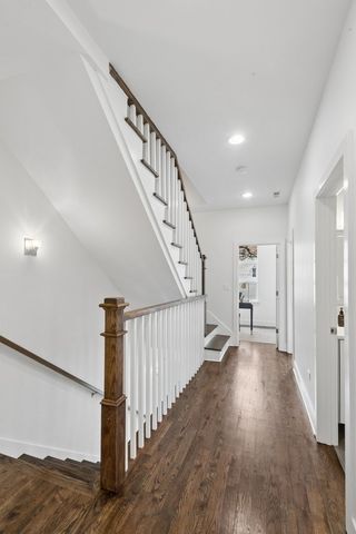 1855 N St Louis Avenue, Chicago, IL 60647