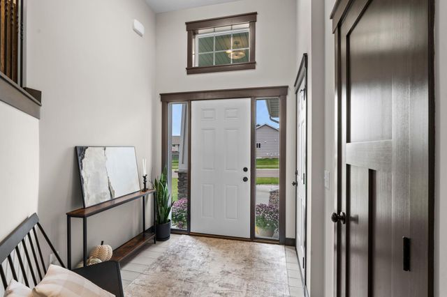 18591 Hexham Lane, Lakeville, MN 55044