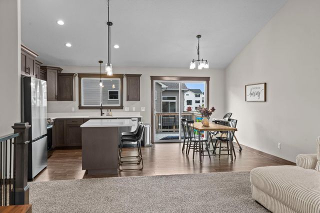 18591 Hexham Lane, Lakeville, MN 55044