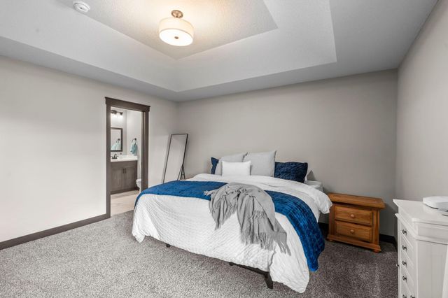 18591 Hexham Lane, Lakeville, MN 55044