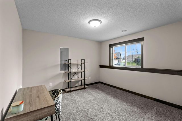 18591 Hexham Lane, Lakeville, MN 55044