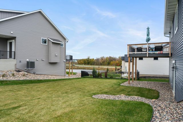 18591 Hexham Lane, Lakeville, MN 55044