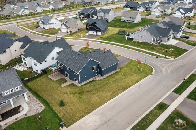 18591 Hexham Lane, Lakeville, MN 55044