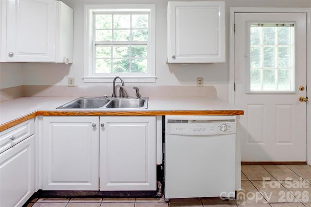 386 Sutton Springs Road, York, SC 29745