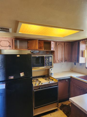 7726 Spinet Street, Houston, TX 77016