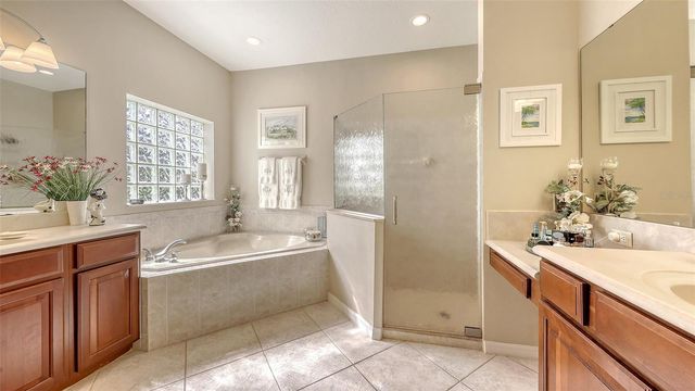 7915 KAVANAGH COURT, Sarasota, FL 34240