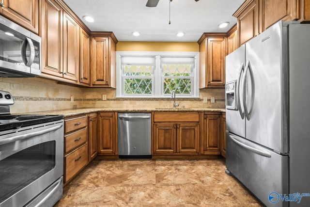 619 Dellwood Road SE, Huntsville, AL 35802