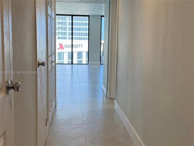 555 NE 15th St TS D, Miami, FL 33132