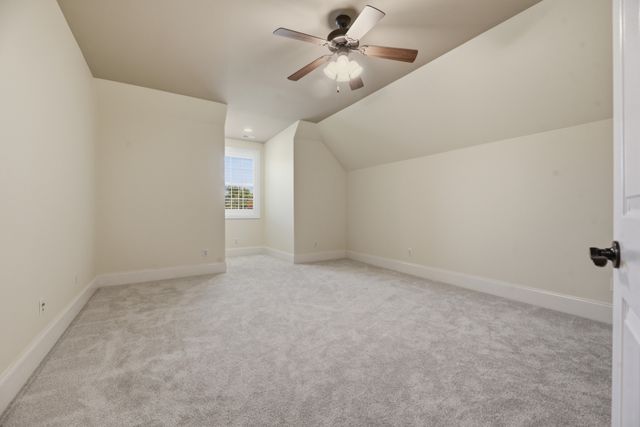 2926 Frank Robinson Dr, Murfreesboro, TN 37130