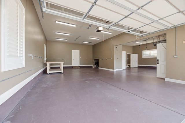 2926 Frank Robinson Dr, Murfreesboro, TN 37130