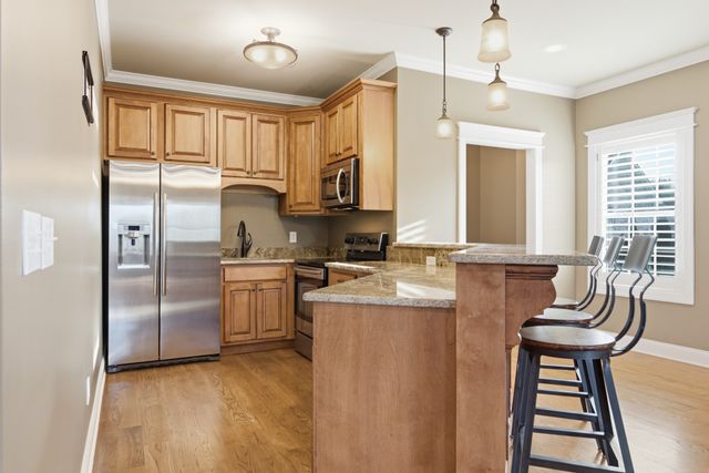 2926 Frank Robinson Dr, Murfreesboro, TN 37130