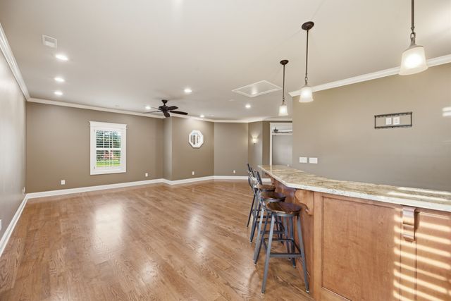 2926 Frank Robinson Dr, Murfreesboro, TN 37130