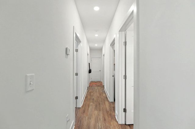 438 W Long Path Ct, Goddard, KS 67052