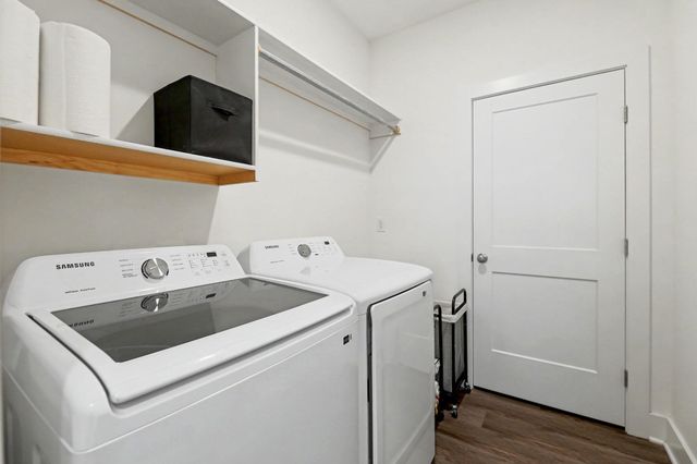 438 W Long Path Ct, Goddard, KS 67052