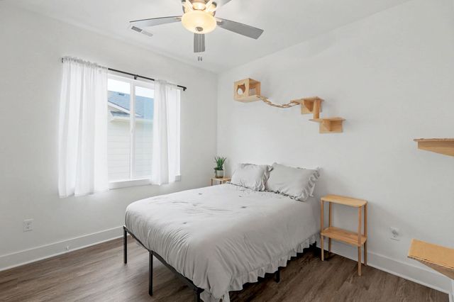 438 W Long Path Ct, Goddard, KS 67052