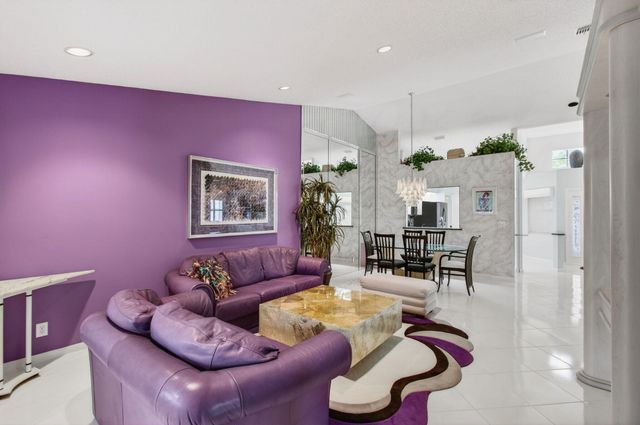 7808 Coral Lake Drive, Delray Beach, FL 33446