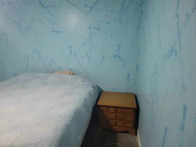 3 Ivy Court, Jones Creek, TX 77541