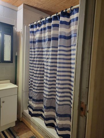 3 Ivy Court, Jones Creek, TX 77541