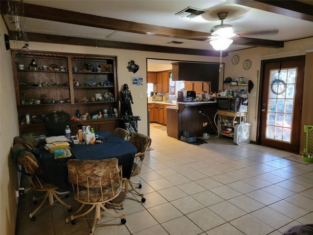 3 Ivy Court, Jones Creek, TX 77541