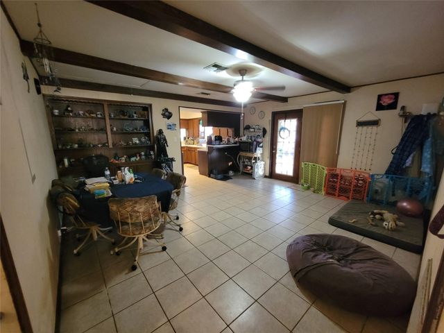 3 Ivy Court, Jones Creek, TX 77541