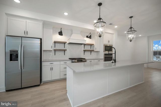 9403 PACIFIC ELM ST, Fredericksburg, VA 22407