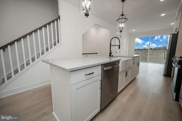 9403 PACIFIC ELM ST, Fredericksburg, VA 22407