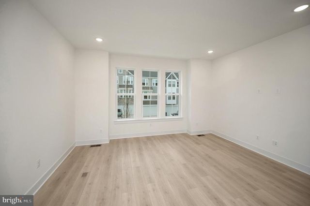 9403 PACIFIC ELM ST, Fredericksburg, VA 22407