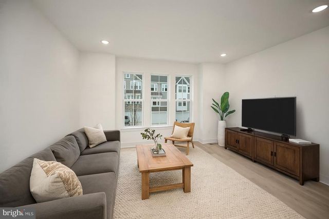 9403 PACIFIC ELM ST, Fredericksburg, VA 22407