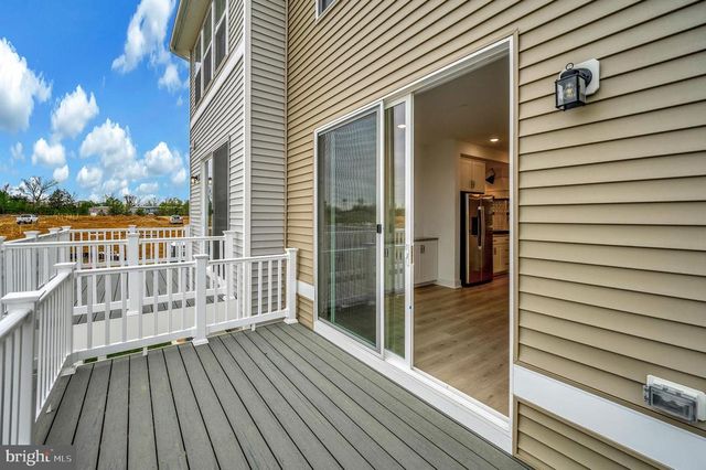 9403 PACIFIC ELM ST, Fredericksburg, VA 22407