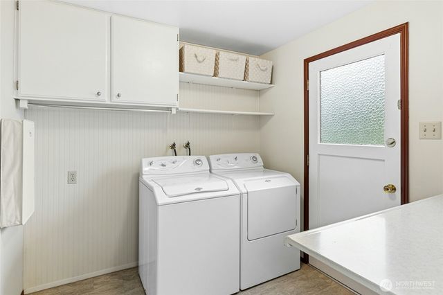 16602 NE 18th Street, Bellevue, WA 98008