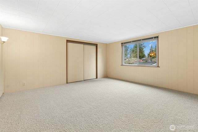 16602 NE 18th Street, Bellevue, WA 98008