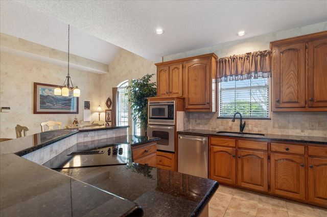 2303 Hillside Court, Southlake, TX 76092