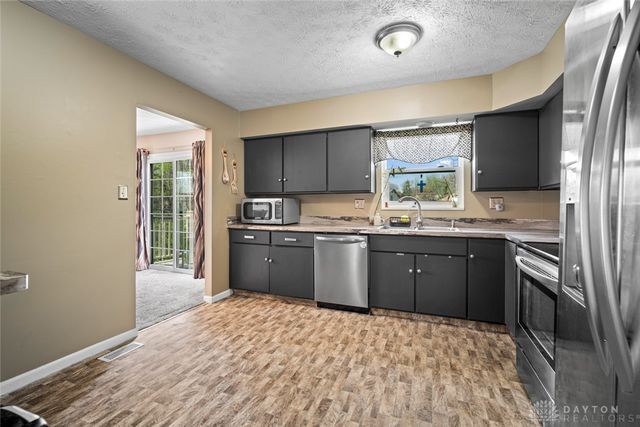 321 Allanhurst Avenue, Vandalia, OH 45377