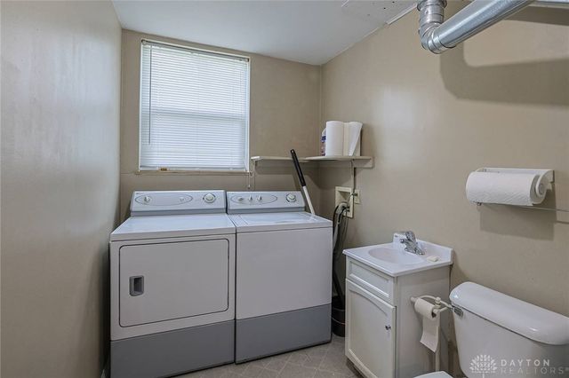 321 Allanhurst Avenue, Vandalia, OH 45377