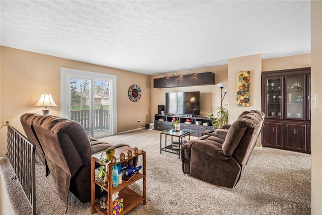 321 Allanhurst Avenue, Vandalia, OH 45377