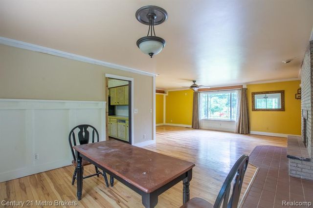 5262 Conifer Drive, Columbiaville, MI 48421